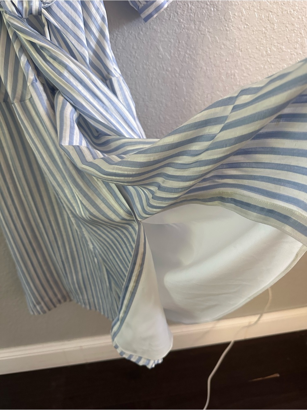 Veronica Beard Jenna Tie Waist Linen Silk Stripe Midi Dress Size 8 Blue White - Picture 12 of 16
